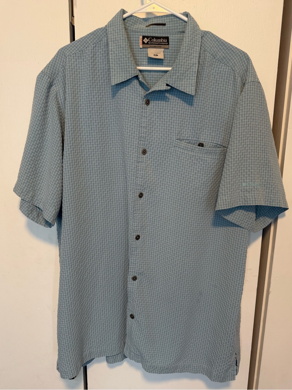 Columbia Light Blue Short-Sleeve Button-Down Shirt